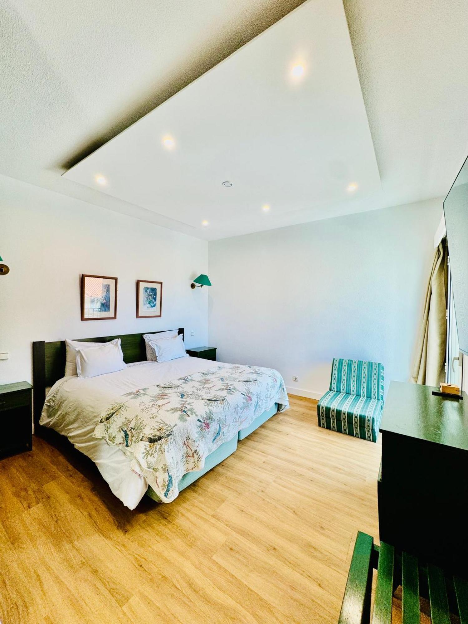 Vale Mar Guest Hotel Ribeira Brava Exterior photo
